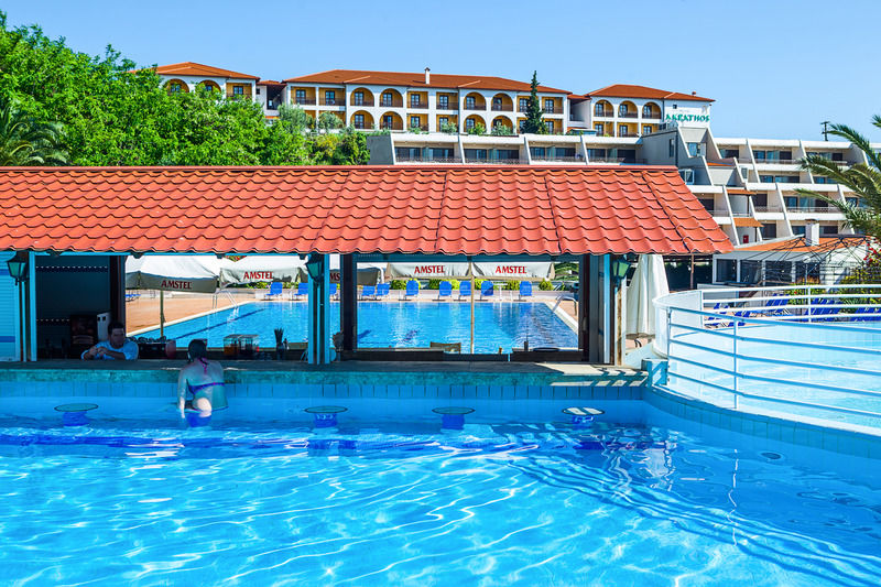 Xenios Theoxenia Hotel Ouranoupoli Exterior photo