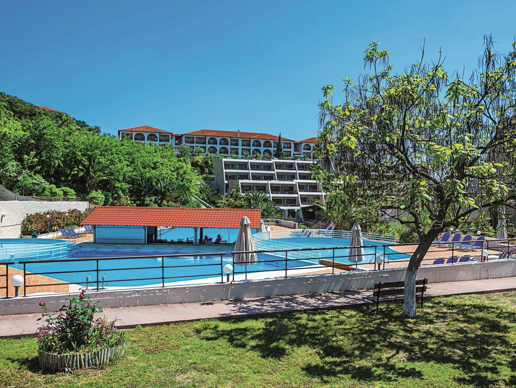 Xenios Theoxenia Hotel Ouranoupoli Exterior photo